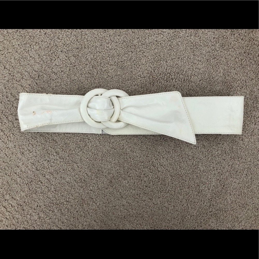 Nordstrom White Statement belt